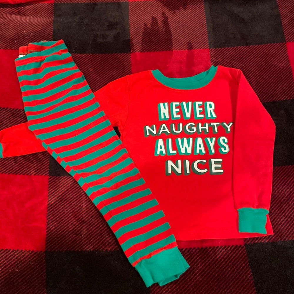 Christmas pjs Size 5t